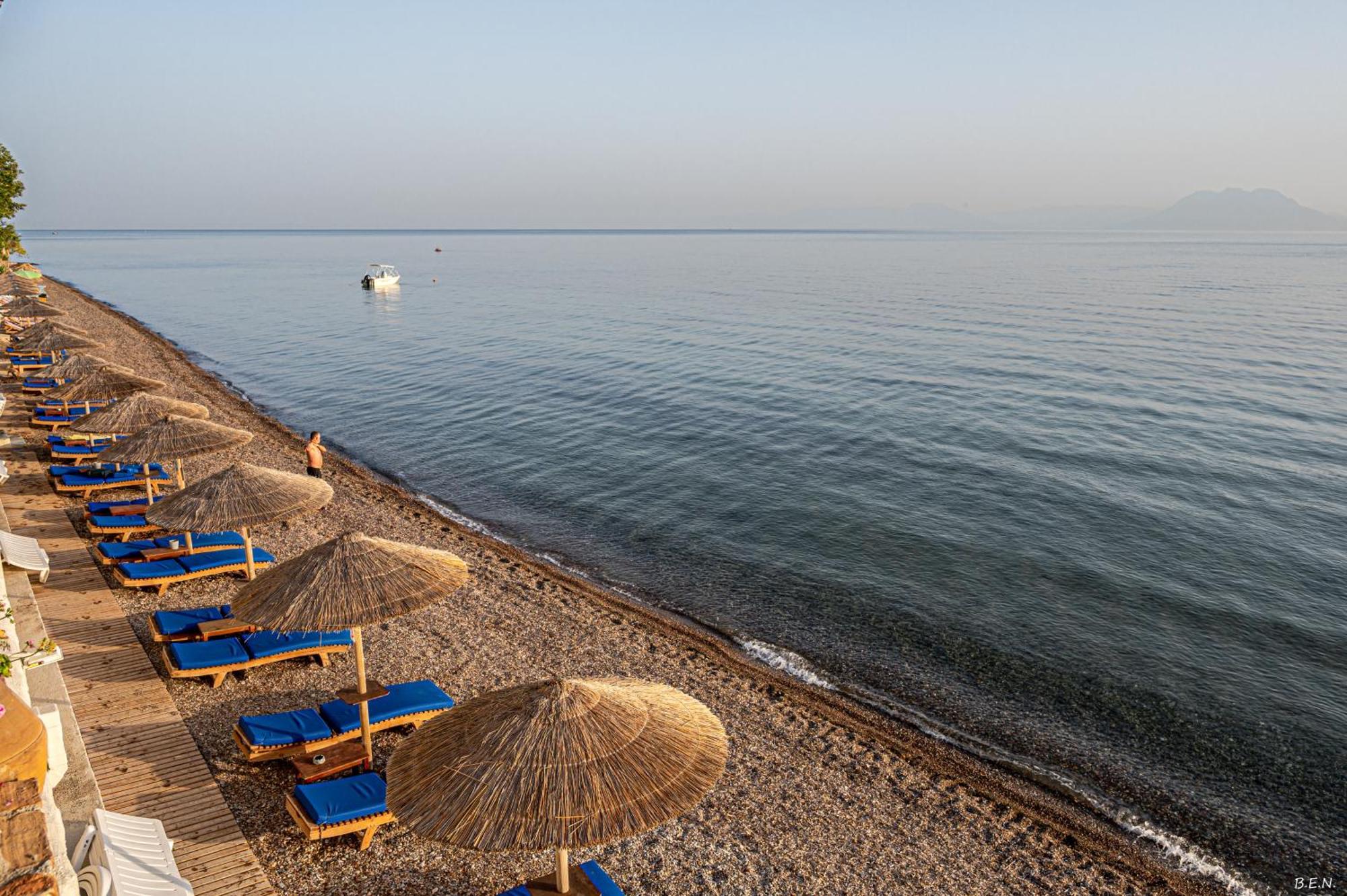 Castella Beach Hotel Alissos Buitenkant foto